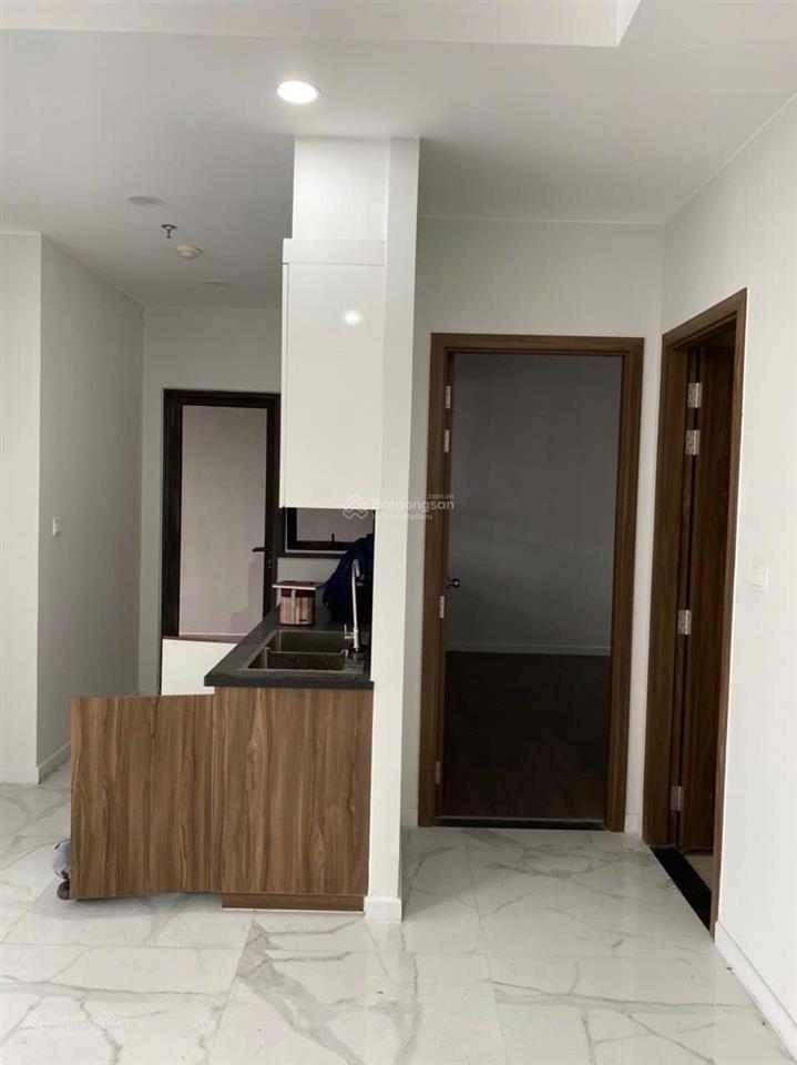 Chính chủ gửi bán căn hộ 2pn2wc opal boulevard view phố lung linh, sổ hồng cầm tay chỉ 3,6 tỷ!