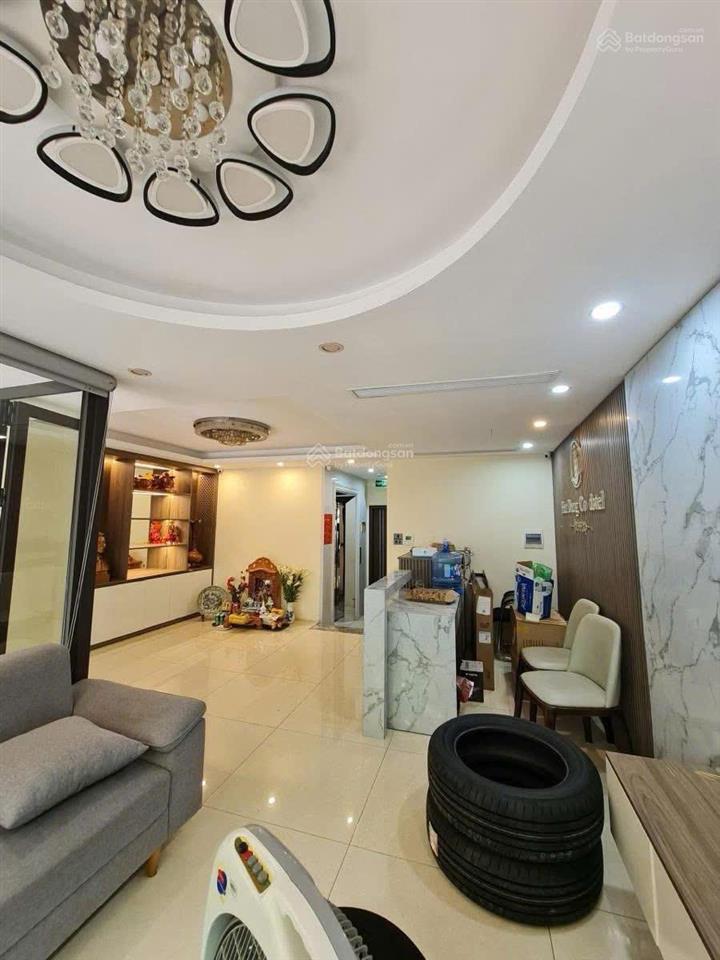 Bán tòa nhà  cao cấp mặt đường huy du quận nam từ liêm 8 tầng 2 mặt ô tô dòng tiền ổn định