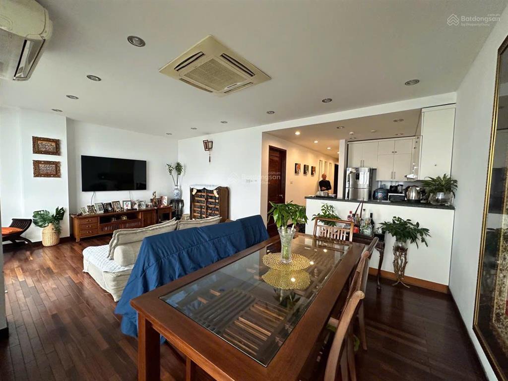 Siêu phẩm view hồ tây dòng tiền khủng 3.500 usd/th quảng khánh dt 125m², 6 tầng, mt 7m, giá 157 tỷ