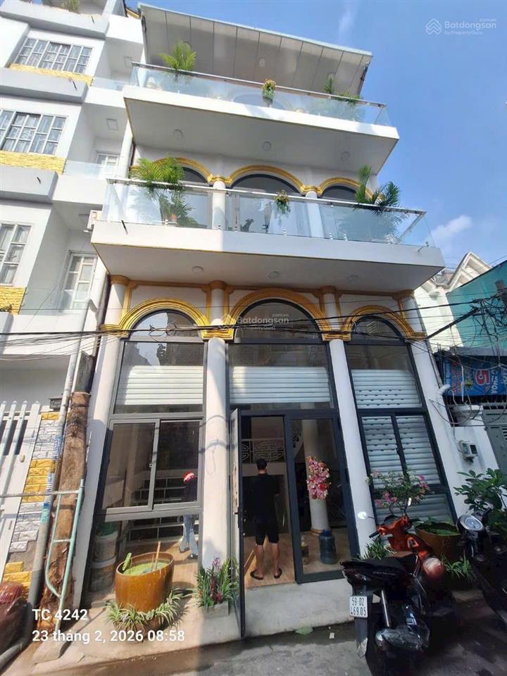 Hạ giá 2 tỷ bán gấp nhà btct 3 tầng 1 lửng dtxd 314m2 giá chỉ 8 tỷ 9