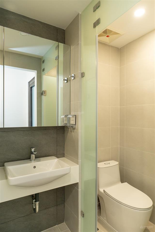 Chuyển nhượng picity sky park 60m2 tầng đẹp, giá 2,6 tỷ full thuế phí, free 5 năm pql