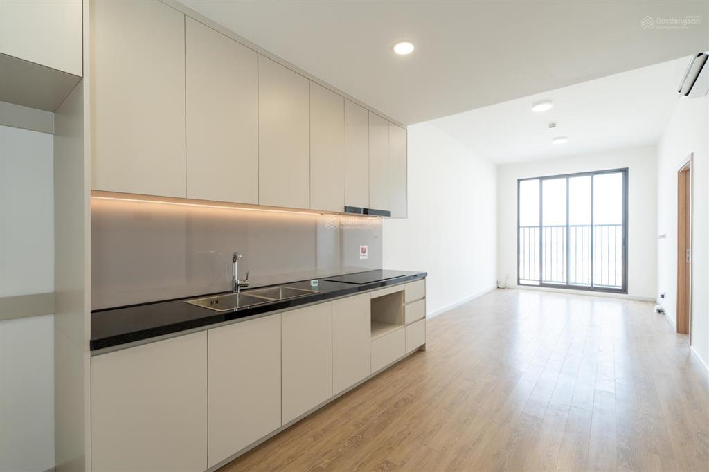 Chuyển nhượng picity sky park 60m2 tầng đẹp, giá 2,6 tỷ full thuế phí, free 5 năm pql