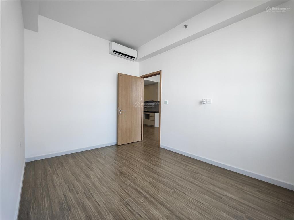 Chuyển nhượng picity sky park 60m2 tầng đẹp, giá 2,6 tỷ full thuế phí, free 5 năm pql