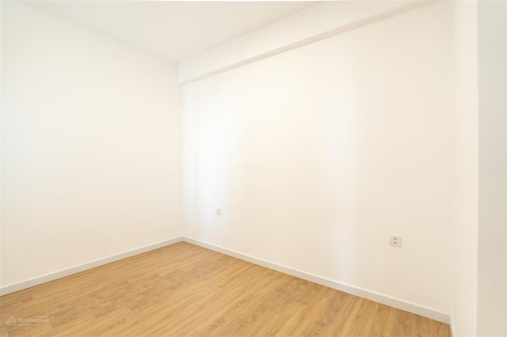 Chuyển nhượng picity sky park 60m2 tầng đẹp, giá 2,6 tỷ full thuế phí, free 5 năm pql