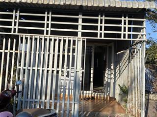 Bán nhà cấp 4 sổ riêng đường 8m chính chủ xã hồ tràm tphcm