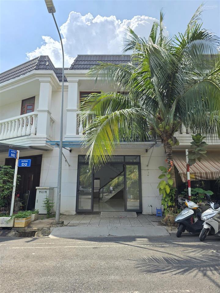 Bán nhà dĩ an 1 trệt 1 lầu hoàn công, gần làng đại học, kdc compou nổi bật dĩ an 5,8 tỷ tl