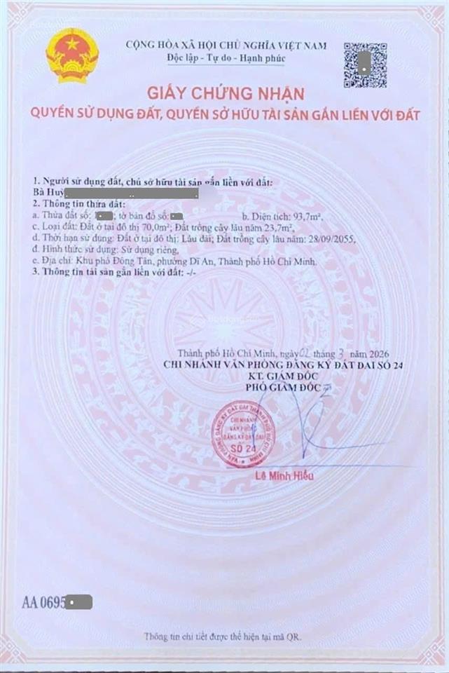 Bán nhà dĩ an, gần sân vận động dĩ an 4,5x21m chỉ 4ty6, sân ô tô, gần chợ dĩ an 1