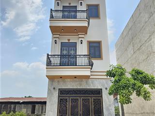 Bán nhà 1 trệt 2 lầu, kdc gần vòng xoay an phú, full nội thất chỉ 5ty tl