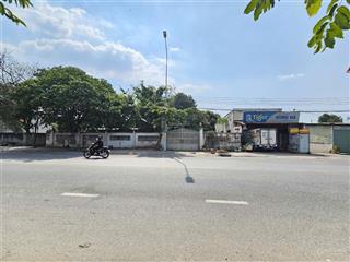 Bán đất lớn dĩ an mt đường đt743c, ngang 33x78m, gần vincom550 dĩ an