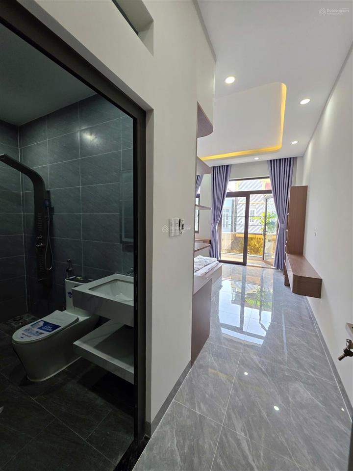Bán nhà kdc gần ngã ba cửu long, full nội thất, hoàn công chỉ 5,68 tỷ tl