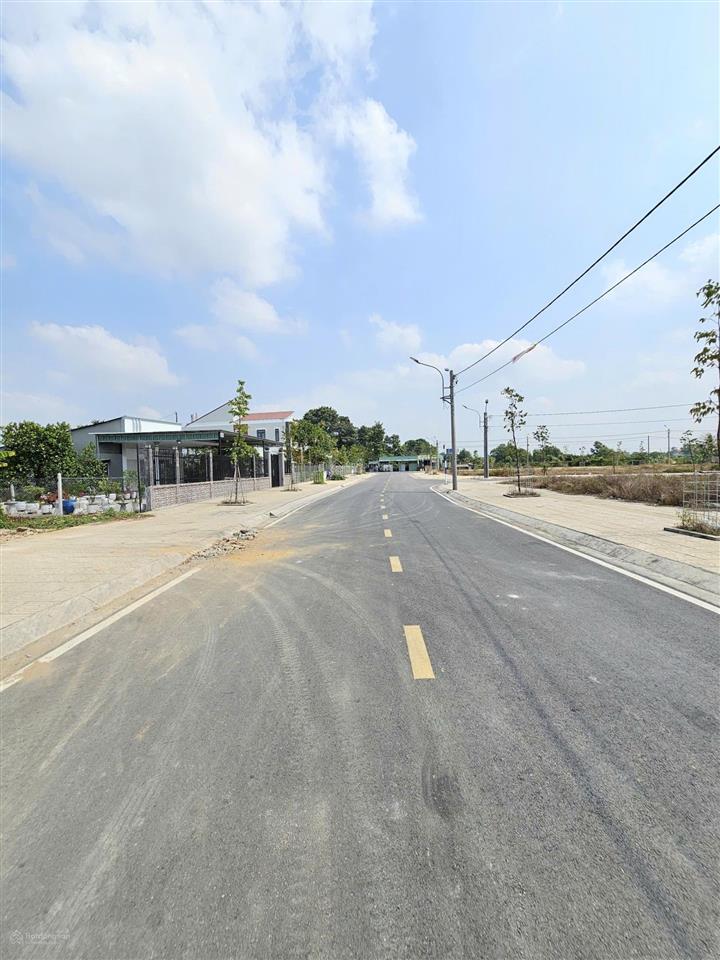 Bán trong tuần lô đất 3 mt khu tđc tân hạnh mới ngang 5x18m chỉ 3ty450 ktl