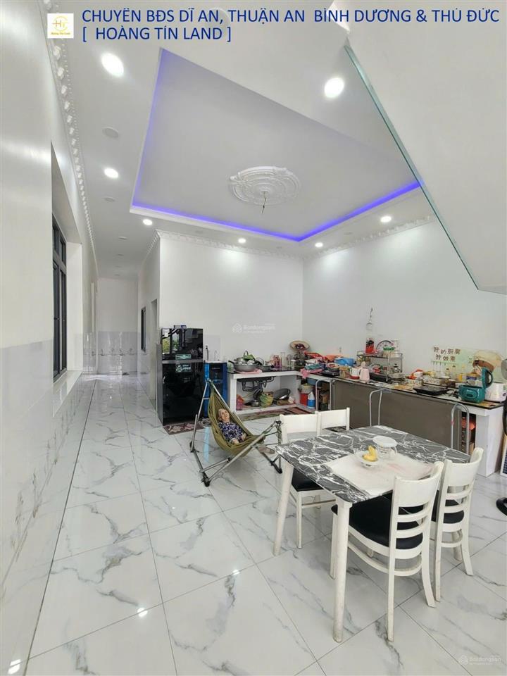 Ngộp bank bán nhà mt đường nguyễn đức thiệu ngang 9,5x28m, chỉ 12ty8 tl quá rẻ