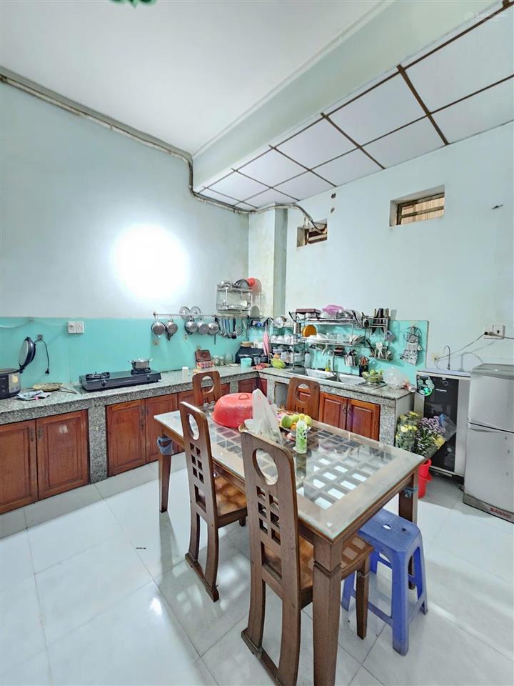 Bán nhà 1 trệt 1 lầu kdc châu thới, gần làng đại học chỉ 5ty4 tl mạnh