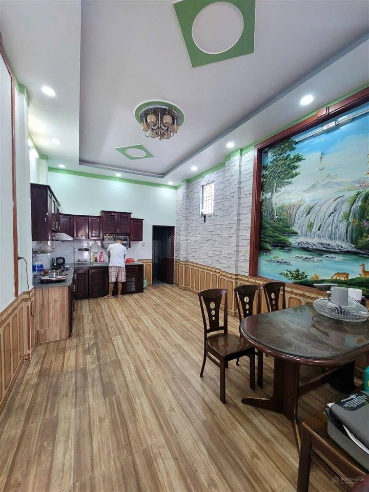 Bán nhà 1 trệt 3 lầu mt đường bình hòa 13 kinh doanh đa nghề 5ty5 tl chủ