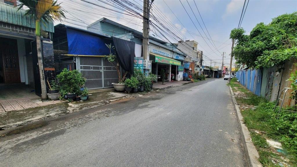 Bán nhà 1 trệt 3 lầu mt đường bình hòa 13 kinh doanh đa nghề 5ty5 tl chủ