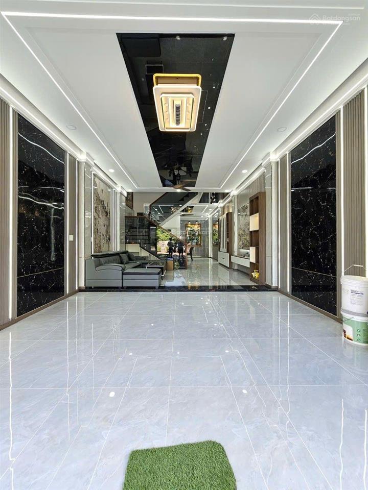 Bán nhà 1 trệt 2 lầu full nội thất hoàn công kdc gần ngã 6 an phú