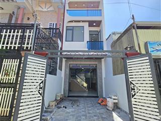 Nhà xây mới, 1 trệt 1 lầu, sân ô tô, pn dưới, gần làng đại học, hoàn công 4ty6 tl
