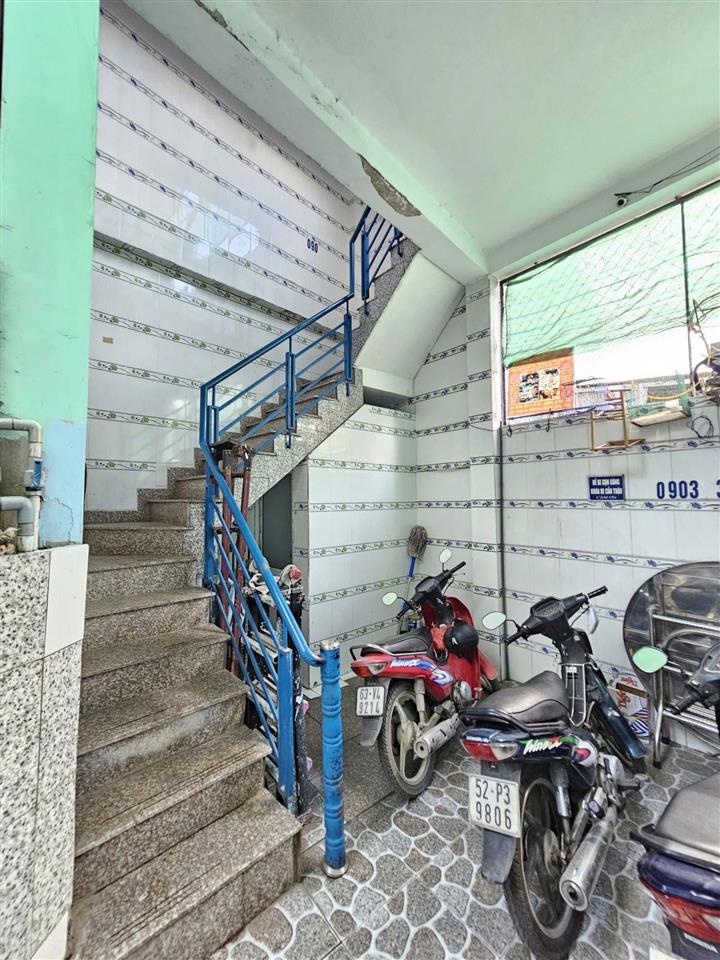 Bán dãy trọ 1 trệt 1 lầu gần ql1k, làng đại học thu nhập 16tri/tháng