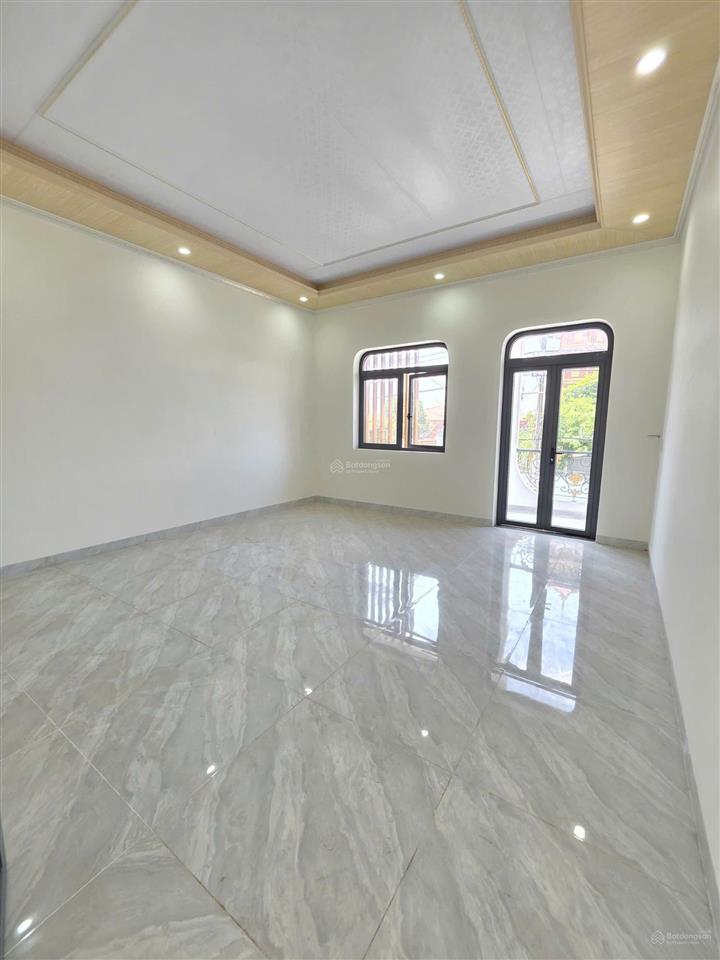 Bán nhà 1 trệt 1 lầu mt đường bình thung ngang 5,2x25m chỉ 6,5 tỷ tl quá rẻ