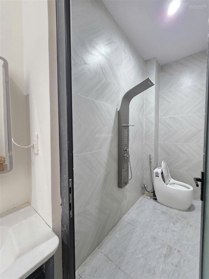 Bán nhà 1 trệt 1 lầu mt đường bình thung ngang 5,2x25m chỉ 6,5 tỷ tl quá rẻ