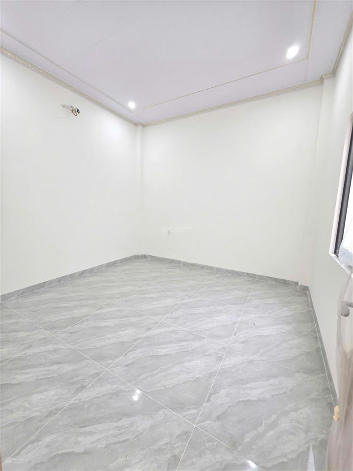 Bán nhà 1 trệt 1 lầu mt đường bình thung ngang 5,2x25m chỉ 6,5 tỷ tl quá rẻ