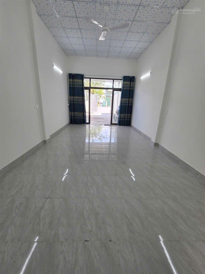 Ngộp bán nhà cấp 4 mt đường đt743c gần vincom550 kinh doanh đa nghề chỉ 5tỷ2 tl
