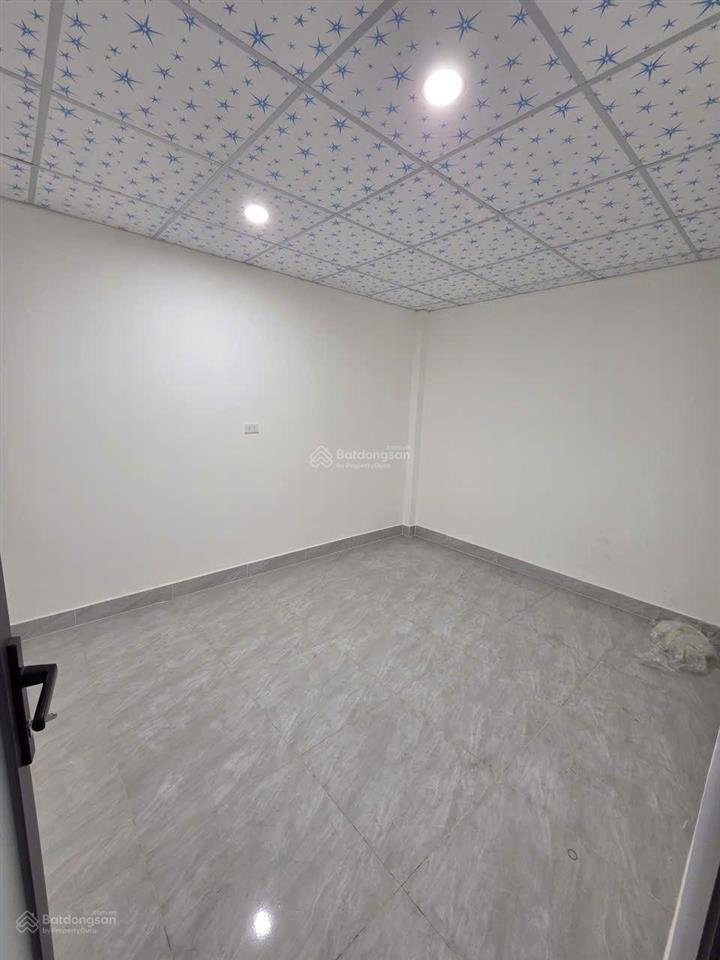 Ngộp bán nhà cấp 4 mt đường đt743c gần vincom550 kinh doanh đa nghề chỉ 5tỷ2 tl