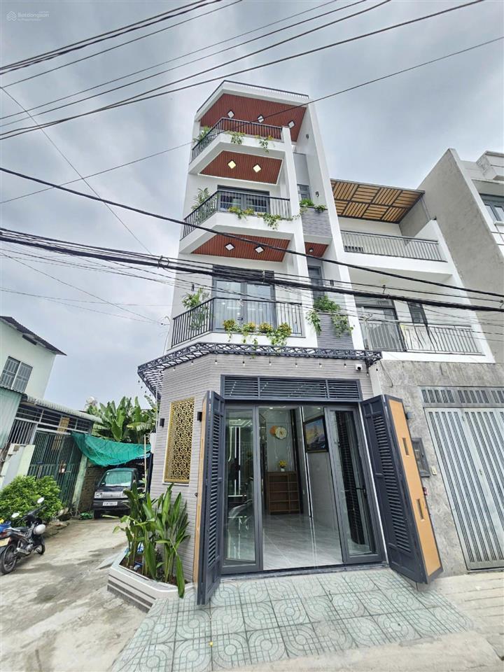 Bán nhà góc 2mt, gần chợ đầu mối thủ đức, 4 tấm, full nội thất, hoàn công