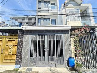 Bán nhà sau lưng sân vận động đông hòa dĩ an, 1 trệt 2 lầu chỉ 5tỷ6 tl