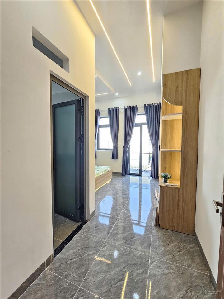 Bán nhà kdc gần vòng xoay an phú, 1 trệt 2 lầu, full nội thất chỉ 4 tỷ 700 triệu đồng