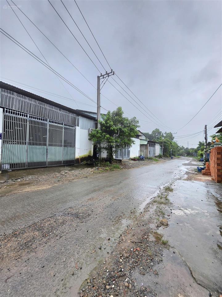 Bán kho xưởng mt đường trương văn vĩnh 10x40m chỉ 7ty8 tl quá rẻ