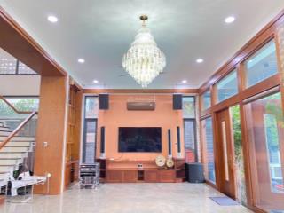 Building mới sắp bàn giao mặt tiền lương định của, dt 7x19m, hầm, trệt, 3 lầu, hđ lâu dài