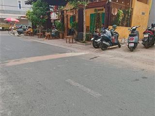 Lô góc 2mt gần lương định của thuộc khu tđc bình khánh. dt 7x14m, được xây 5 tầng, gần nhà ga metro