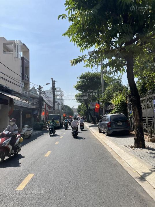 Nợ nh cần bán 2500m2 mặt tiền đường nguyễn tuyển, có 600m2 thổ cư, đang có thu nhập 100 triệu/tháng