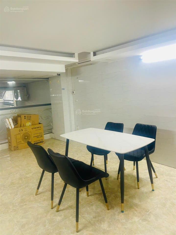 Bán nhà mặt phố dtsd 500m2 cách thân văn nhiếp 100m, lg 16m, 1 hầm, trệt, 4 lầu, 11 phòng cho thuê