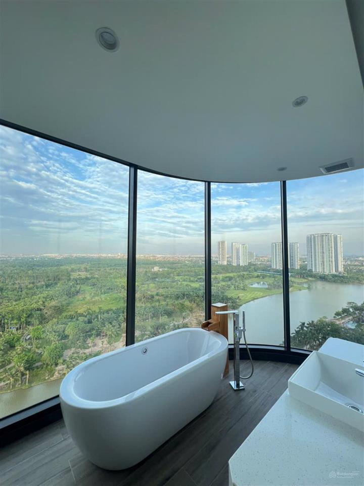 Bán căn góc 116m2 view hồ thiên nga golf landmark ecopark 3pn giá 16 tỷ bao phí