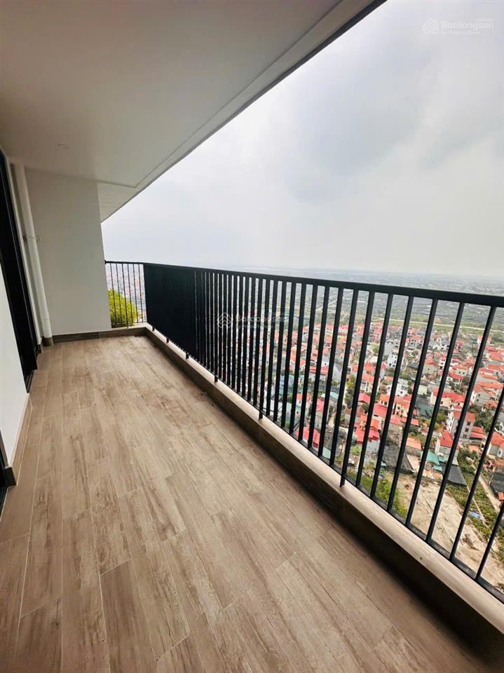 Bán căn 3pn 112m2 view sông hồng sky forest ecopark, ban công 13.5m2 giá tốt