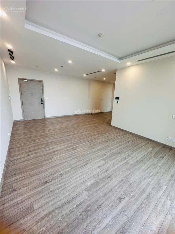 Bán căn 3pn 112m2 view sông hồng sky forest ecopark, ban công 13.5m2 giá tốt