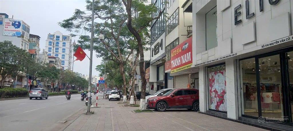 Chính chủ bán gấp nhà phố nguyễn văn cừ .long biên 80m kinh doanh vỉa hè rộng 8m ,nhà 5 tầng