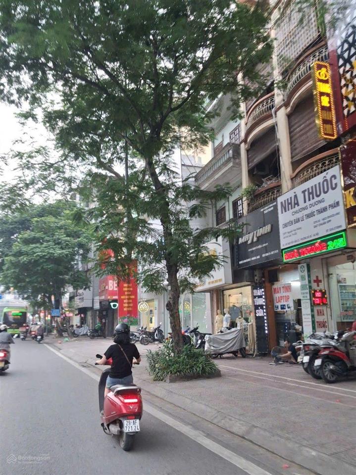 Chính chủ bán gấp nhà phố nguyễn văn cừ .long biên 80m kinh doanh vỉa hè rộng 8m ,nhà 5 tầng