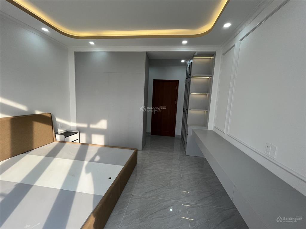 Bán nhà riêng mới xây 1 trệt 4 lầu đường hiệp bình p hiệp bình  tphcm.