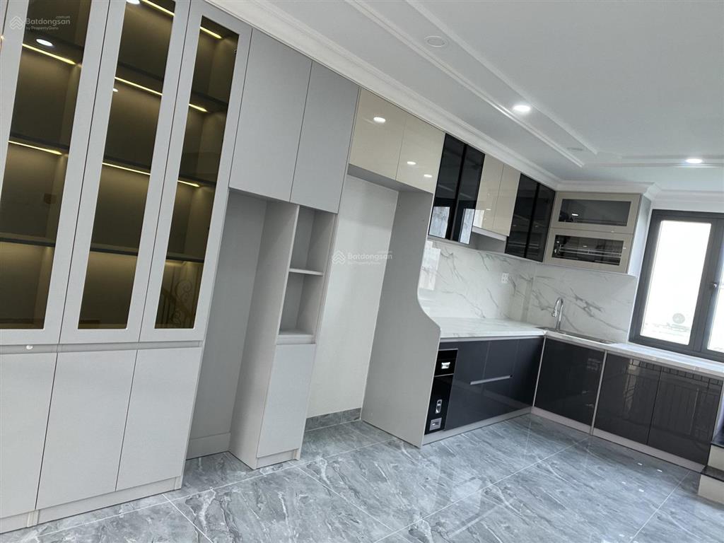 Bán nhà riêng mới xây 1 trệt 4 lầu đường hiệp bình p hiệp bình  tphcm.