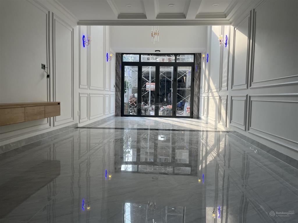 Bán nhà riêng mới xây 1 trệt 4 lầu đường hiệp bình p hiệp bình  tphcm.