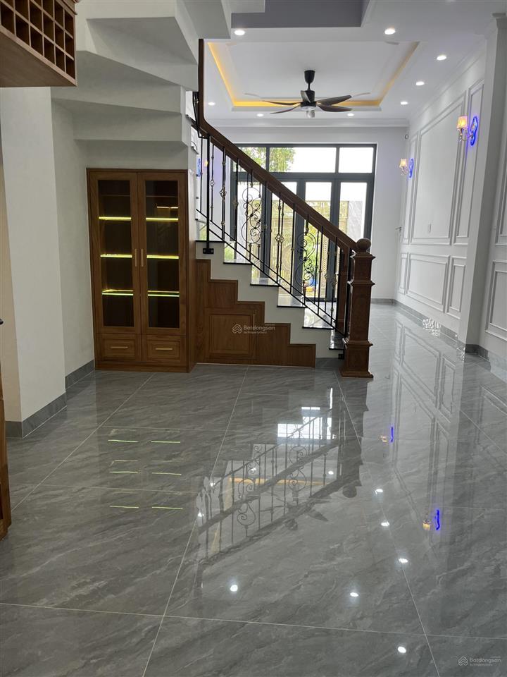 Bán nhà riêng hẻm lớn đường số 2 phường trường thọ . diện tích 76 m2 ( 4x19) 1tr/3l giá 8,3 tỷ.