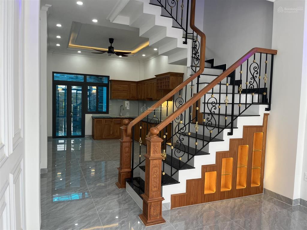 Bán nhà riêng hẻm lớn đường số 2 phường trường thọ . diện tích 76 m2 ( 4x19) 1tr/3l giá 8,3 tỷ.