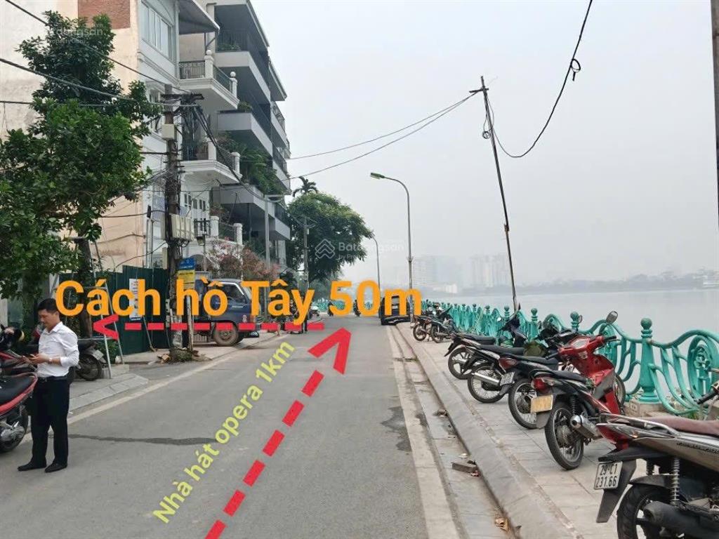 Bán nhà 4 tầng phố quảng khánh xóm chùa diện tích 77m mặt tiền 6,3 6,5m giá 30 tỷ  0973 452 ***