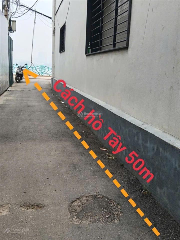 Bán nhà 4 tầng phố quảng khánh xóm chùa diện tích 77m mặt tiền 6,3 6,5m giá 30 tỷ  0973 452 ***