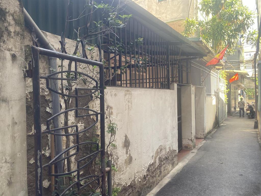 Bán đất quang khanh tây hồ hà nội diện tích 50m2  mặt tiền 5m giá 15tỷ  0973 452 ***