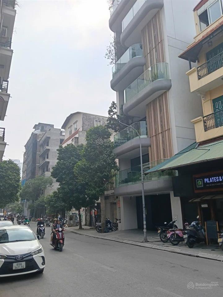 Bán toà nhà căn hộ cao cấp 8 tầng mặt phố tô ngọc vân quảng an tây hồ hà nội  100m2 x 8 tầng