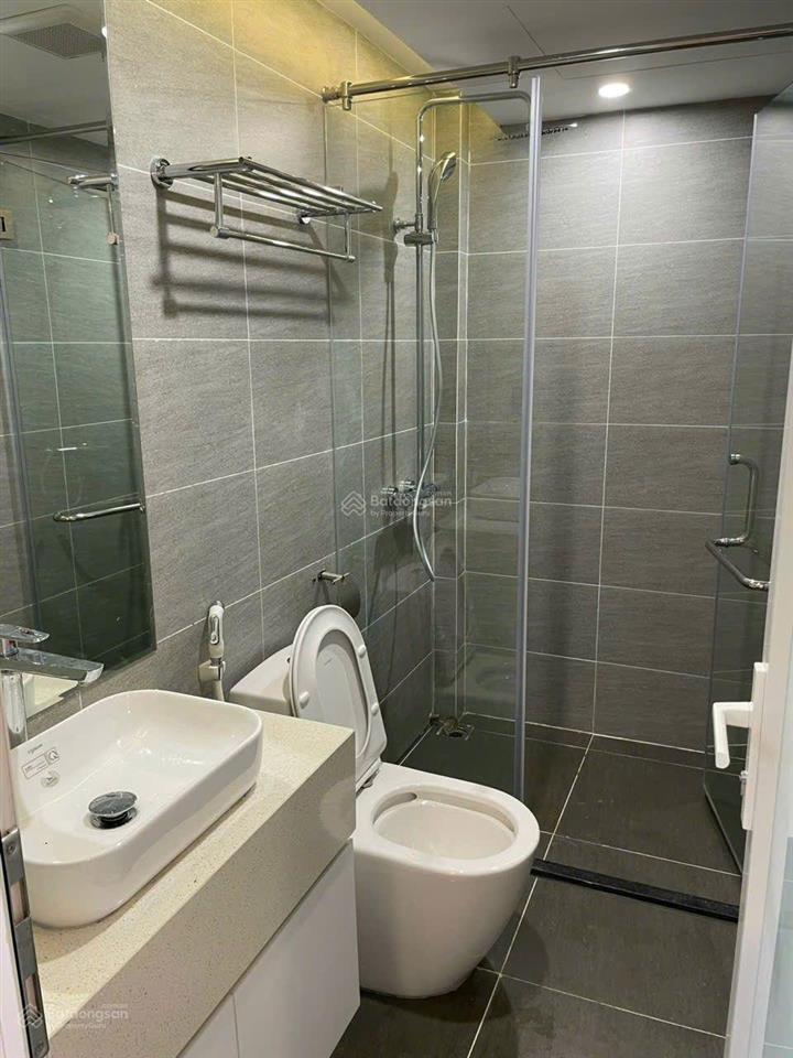 Bán toà căn hộ ngõ 31 xuân diệu tây hồ diện tích 63m xây 7 tầng kiên cố giá 29ty900  0973 452 ***